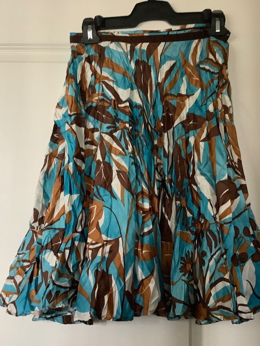 Zara autumn leaves silk skirt